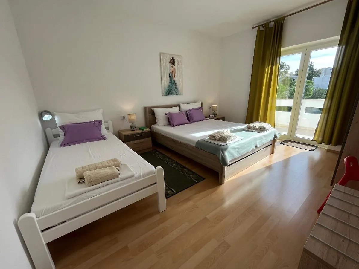 Apartment Vitezic Punat 0*,  Croatia